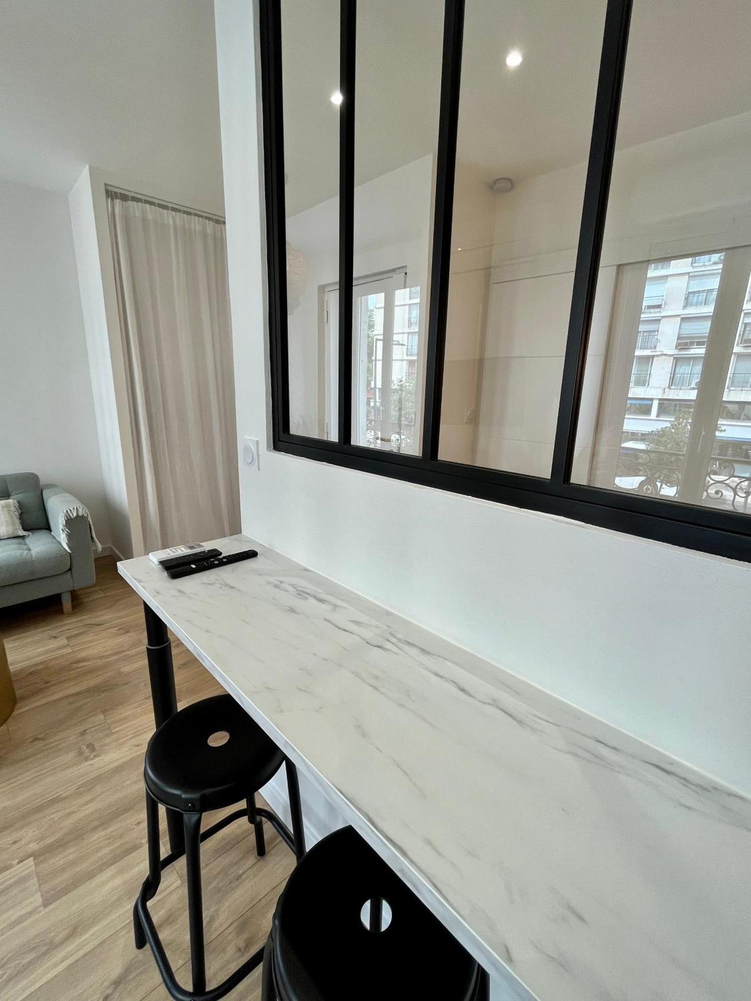 Апартаменты Cocon Chic Du Vieux Port - Clim Марсель Экстерьер фото